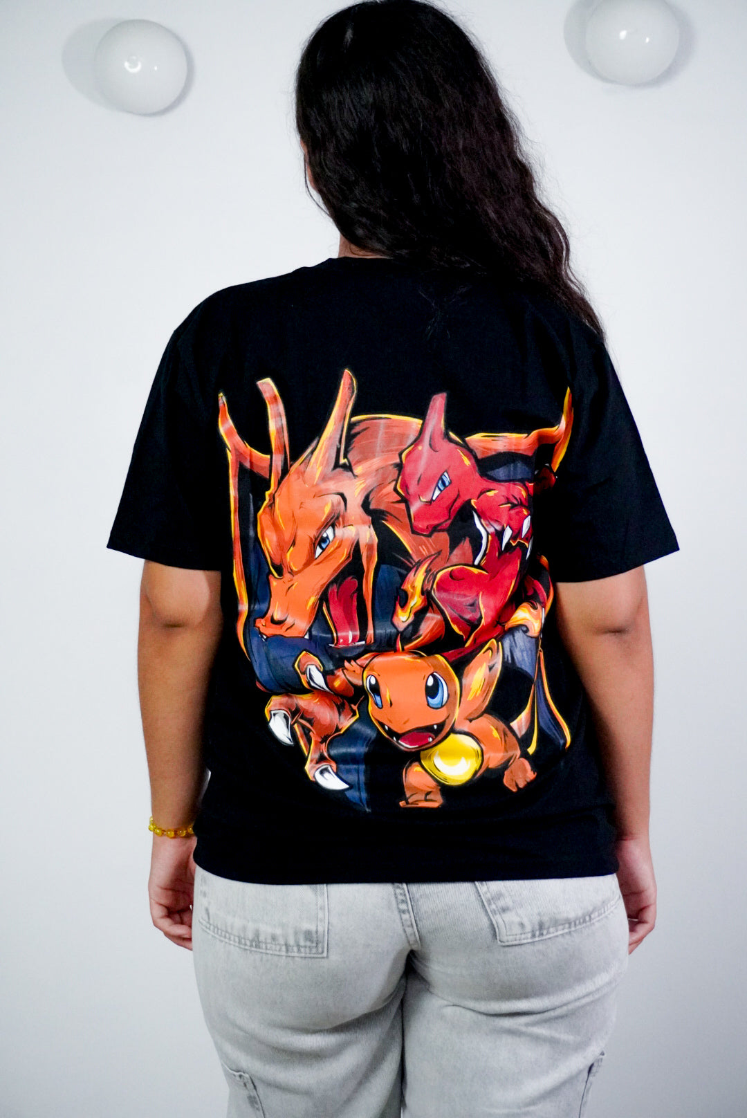 Camiseta Básica Unissex Charizard