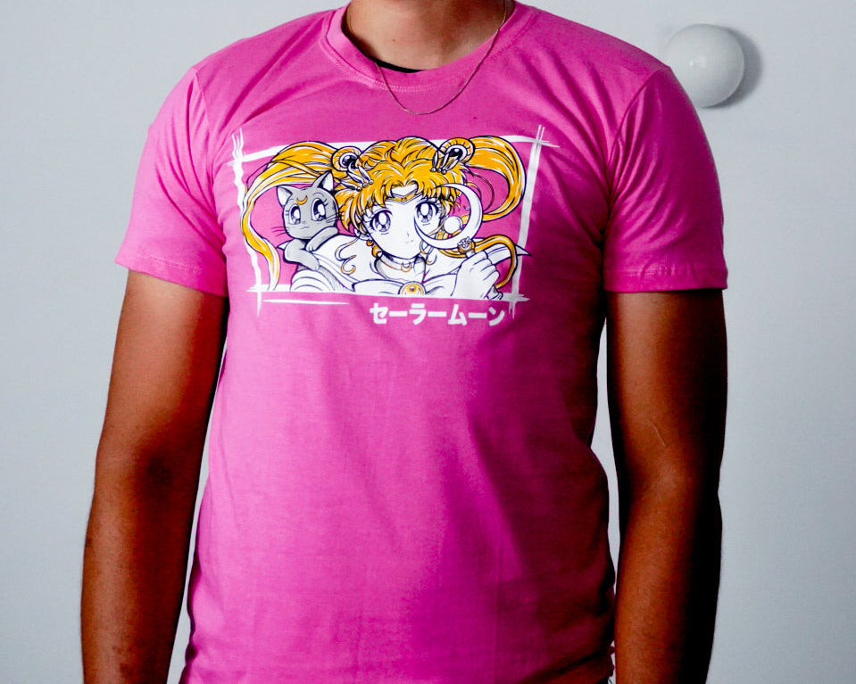 Camiseta Básica Sailor Moon (Unissex)